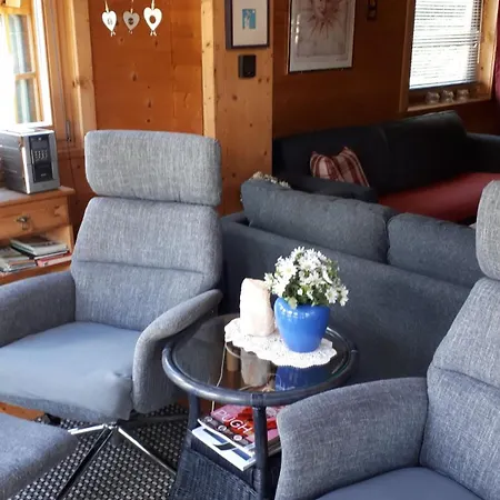 Milena-huette 度假居 *